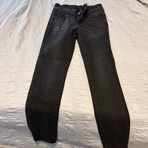 Flying monkey buckle ultra high rise skinny jeans. Worn once